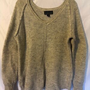 Attention Women's V-Neck Sweater in Light Gray